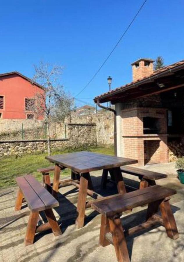 فيلا Pantin Corao Casa Rural Onís المظهر الخارجي الصورة